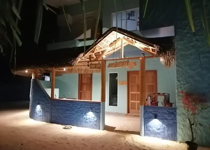 Island Luxury Dive Hotel - Fulhadhoo
